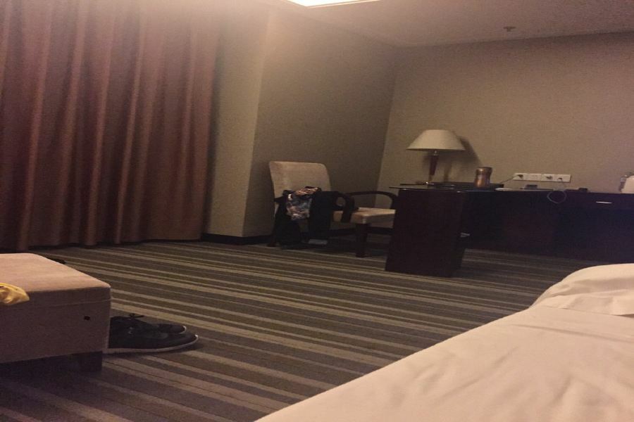 Phoenix Grand Hotel Фенян Екстериор снимка